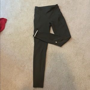 Lululemon moss green leggings
